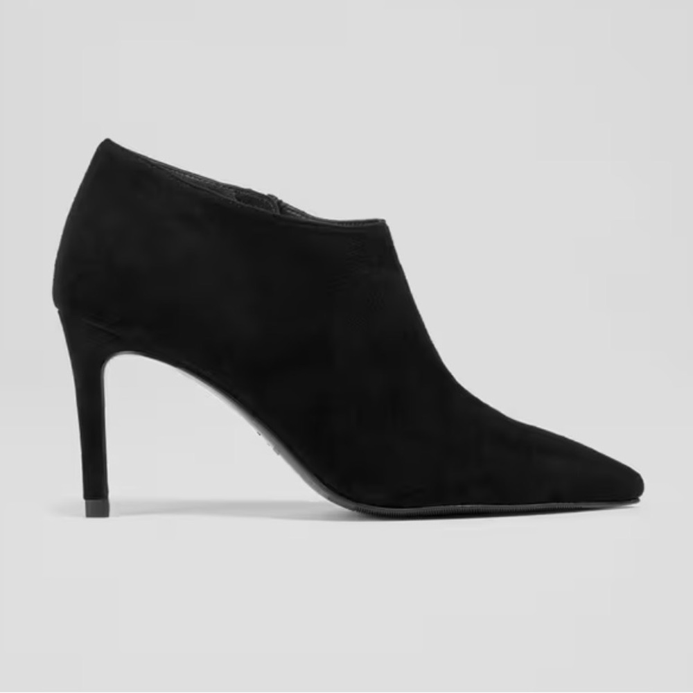 LK Bennett Elle Black Pointed Toe Stiletto Ankle Boot, NEW size EU 40, US 9.5